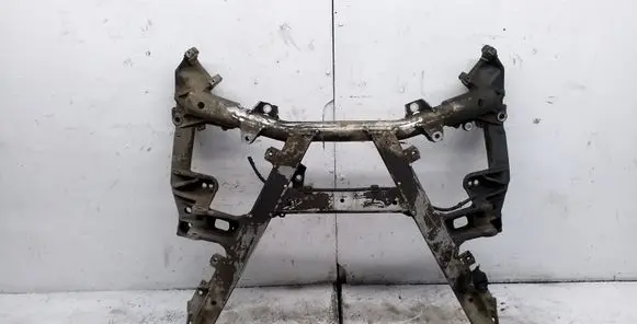 BMW 5 E39 Front subframe 1092867