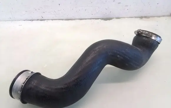 Audi A4 S4 B7 8E 8H Intercooler hose/pipe 8E0145745B