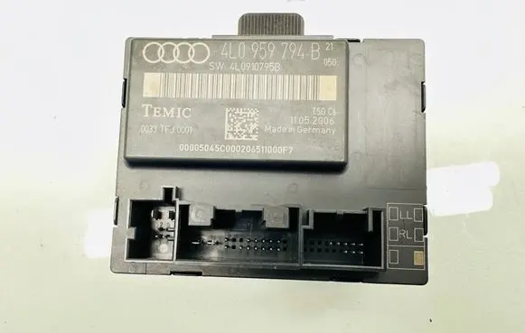 Audi Q7 4L Door control unit/module 4L0959794B 0033TFJ0001 4L0910795B