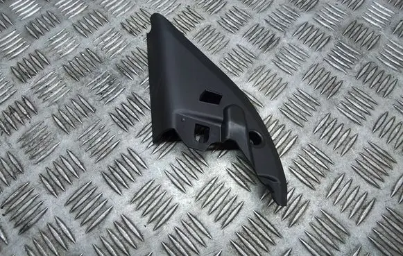 Skoda Octavia Mk4 Other front door trim element 5E3837973