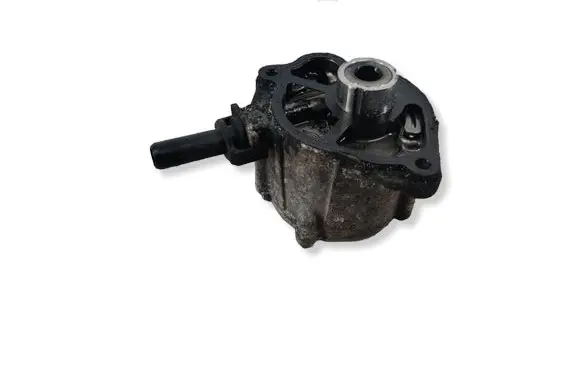 Mercedes-Benz C AMG W204 Vacuum pump GD01497