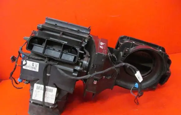 Audi A1 Interior heater climate box assembly housing 8X1820003B 6Q0820679F