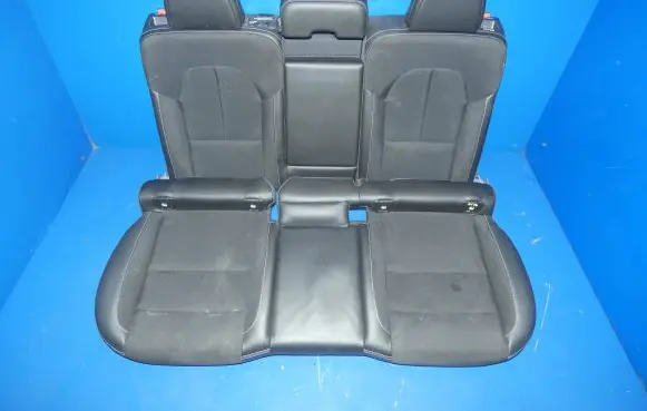 Volvo XC40 Second row seats 