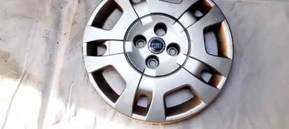 Fiat Idea R15 wheel hub/cap/trim 51718117