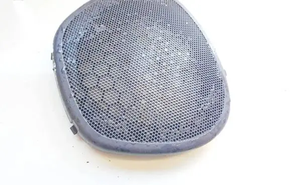 Side speaker trim/cover