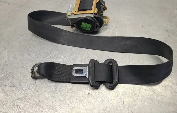 Audi A6 S6 C5 4B Front seatbelt 4B0857706A