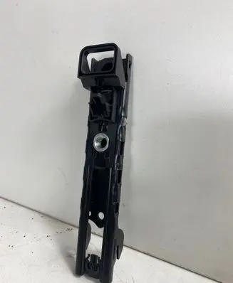 Volkswagen PASSAT B8 Seat belt height adjuster 4M0857819 627966600