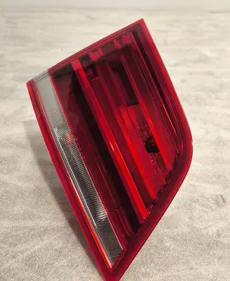 BMW X3 F25 Tailgate rear/tail lights 084441333 00052198 043729072
