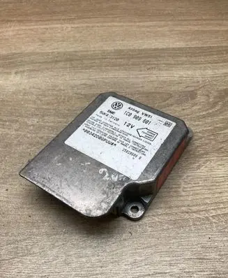 Volkswagen Golf IV Airbag control unit/module 1C0909601 5WK43120