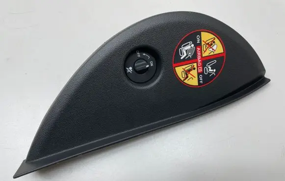 Renault Megane III Dashboard side end trim 689200005R 1004613 G40352M