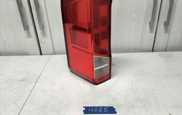 Volkswagen Crafter Rear/tail lights 7C0945095H