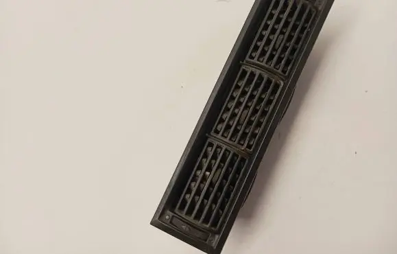 Volkswagen Transporter - Caravelle T4 Dash center air vent grill 701819709B 7D2819703A 7D1819703A