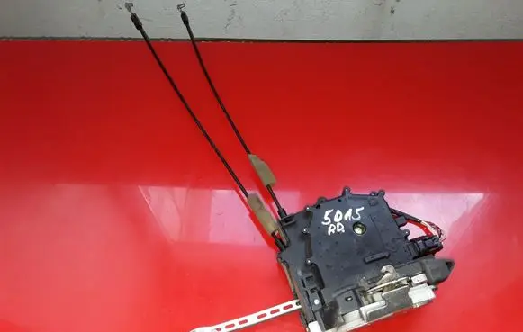 Citroen C-Crosser Front door lock NOCODE