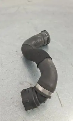BMW 1 E82 E88 Engine coolant pipe/hose 1436377 1436077