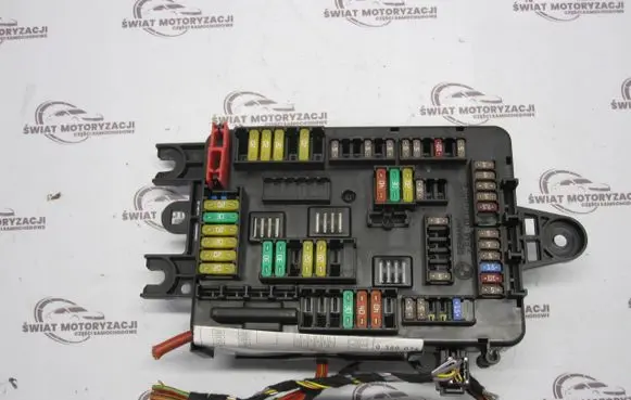 BMW 1 F20 F21 Fuse box set 9989070