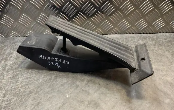 BMW 5 E60 E61 Accelerator throttle pedal 3542677264502