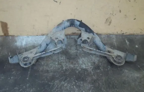 Rear beam