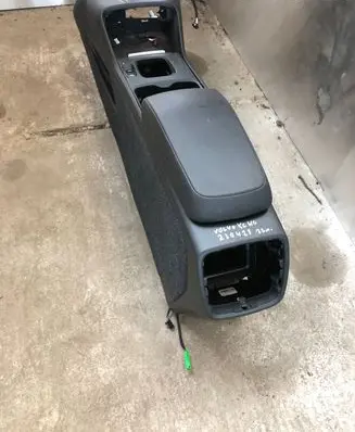 Volvo XC40 Center console 32352198