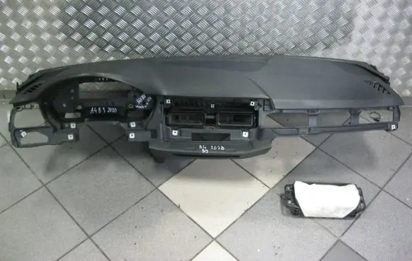 Audi A4 S4 B9 Dashboard