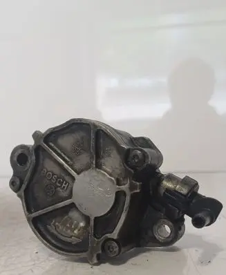 Vacuum pump