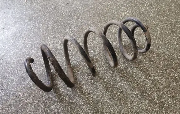 Land Rover Freelander 2 - LR2 Front coil spring