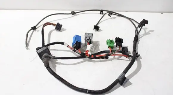 BMW 3 E90 E91 Engine installation wiring loom 8507876