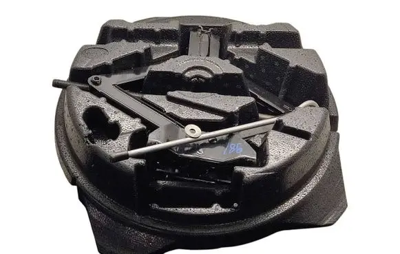 Land Rover Freelander 2 - LR2 Tool set 6G9217W077AF 6G9217080DB