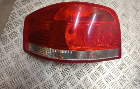 Rear/tail lights
