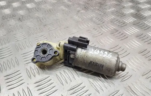 Toyota Avensis T250 Seat adjustment motor 8582033020 43944010080 1620006861
