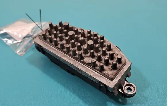 Heater blower motor/fan resistor