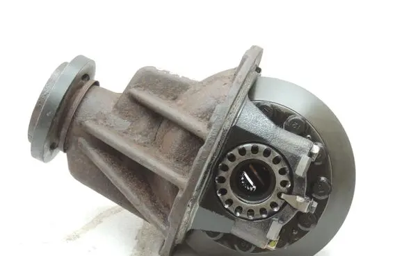 Suzuki Grand Vitara I Rear differential 2730068810