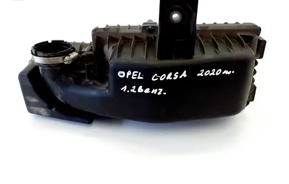 Opel Corsa F Air filter box 9813534180
