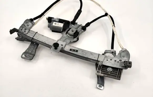 Peugeot 207 CC Front door window regulator with motor 9680071980