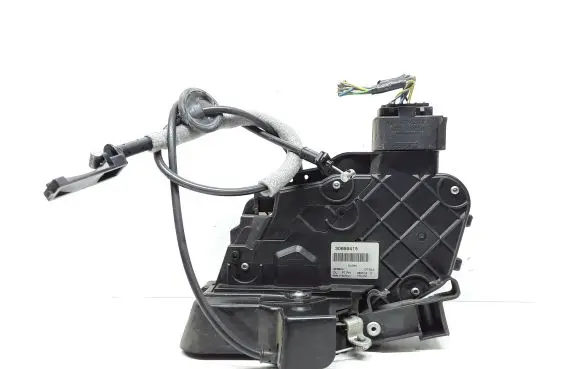 Volvo S80 Front door lock 30699415