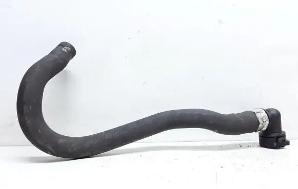 Volvo XC90 Engine coolant pipe/hose 30745337