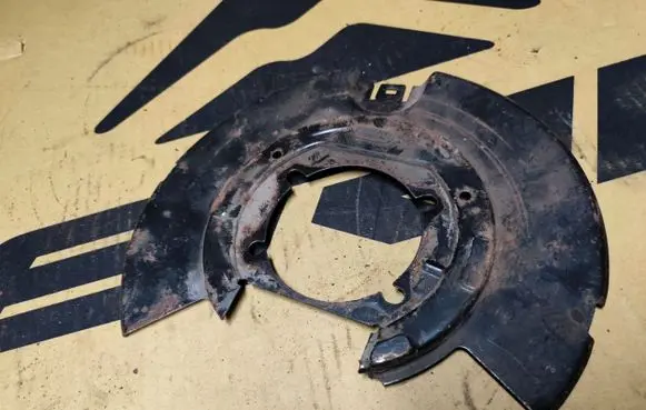 Chrysler 300 - 300C Rear brake disc plate dust cover 