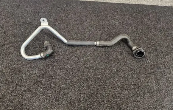 Mercedes-Benz C W205 Engine coolant pipe/hose A2058302902