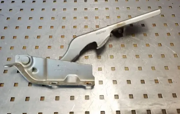 Jeep Grand Cherokee (WK) Engine bonnet/hood hinges 55394474ABS
