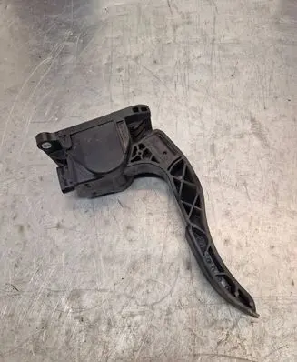 Volkswagen Crafter Accelerator throttle pedal A9063000304 A04785 0280755025
