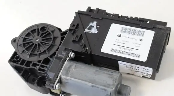 Mercedes-Benz GLA W156 X156 Front door window regulator motor 7L0959702G