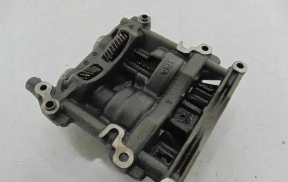SsangYong Korando Oil filter mounting bracket D20DTF