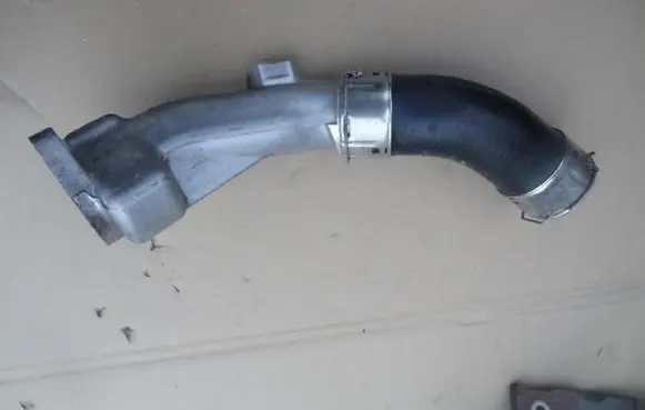 Toyota Hilux VIII Intercooler hose/pipe xxxxxxxxxx