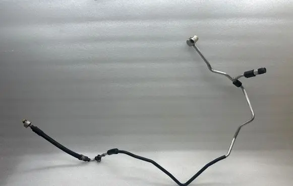 Audi Q7 4L Air conditioning (A/C) pipe/hose 7L6820750L
