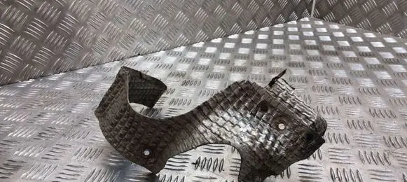 Jaguar XJ X351 Heat shield in engine bay 