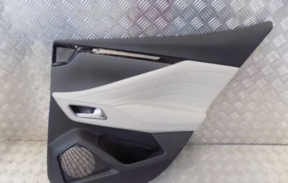 Citroen DS4 Coupe rear side trim panel 