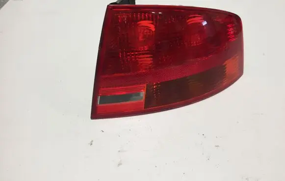 Audi A4 S4 B7 8E 8H Rear/tail lights 8E5945096