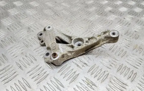 Peugeot 508 Engine mounting bracket V75807818001