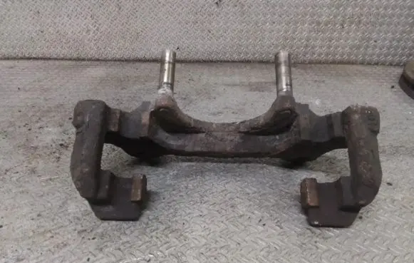 Skoda Octavia Mk2 (1Z) Front Brake Caliper Pad/Carrier 