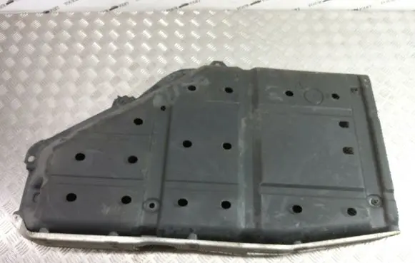Lexus RX 450H Fuel tank bottom protection 7764148100