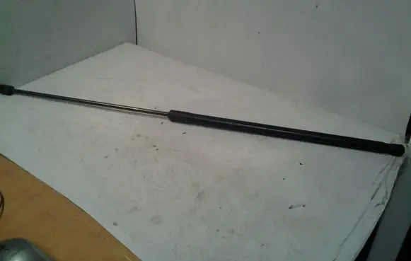 Audi A4 S4 B7 8E 8H Front bonnet/hood damper/strut 8E0823359A